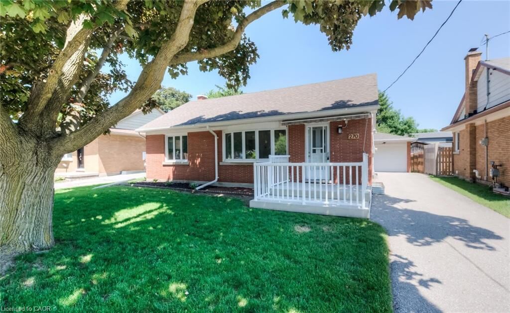 Property Photo:  270 Melrose Avenue Lower  ON N2H 2C1 