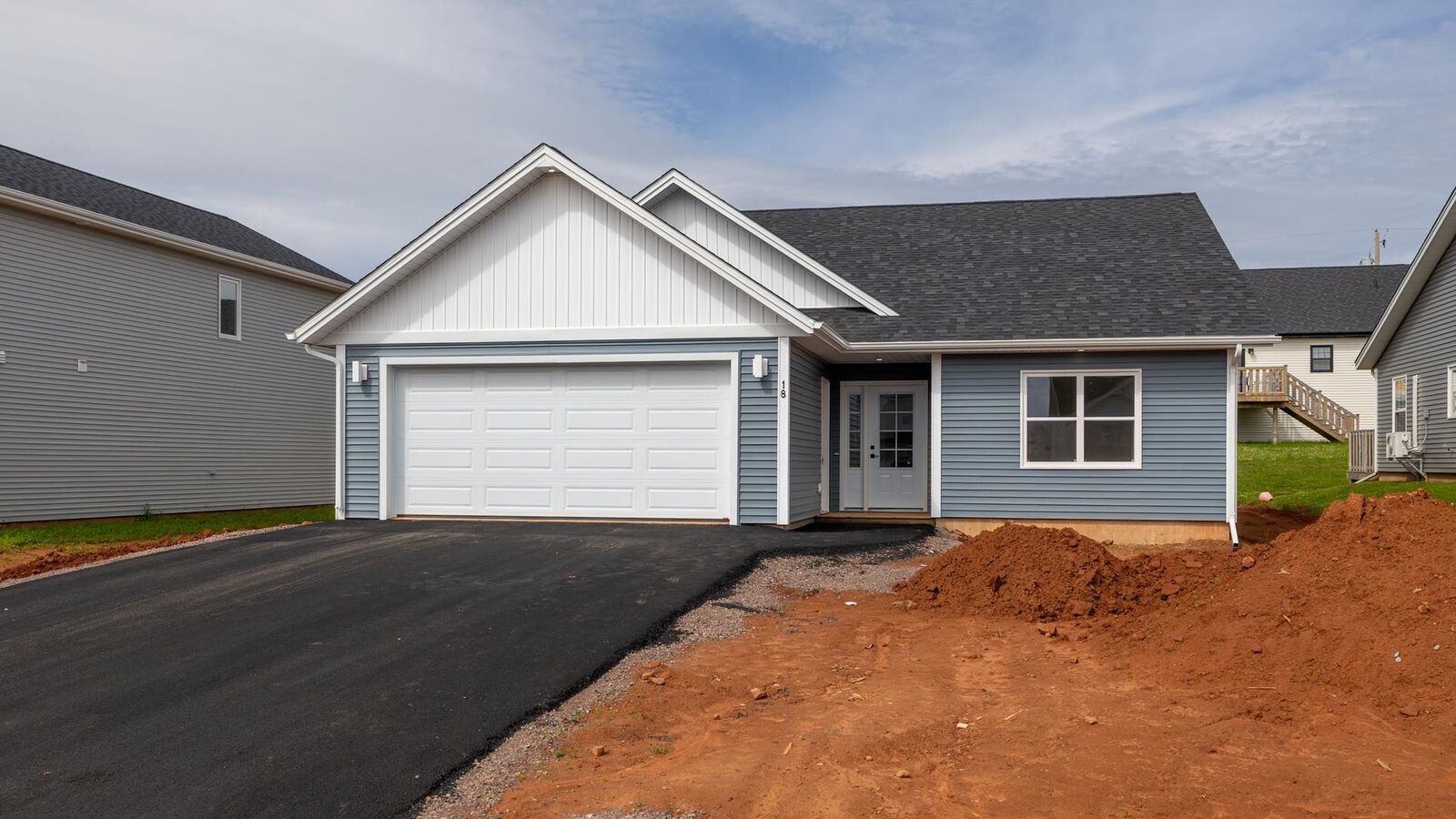 Property Photo:  18 Hudson Avenue  PE C1E 3W1 