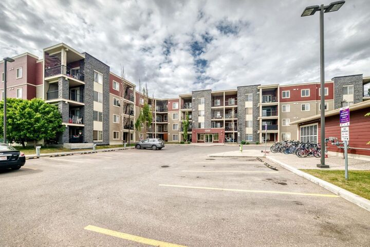 5 Saddlestone Way NE 106 — photo 1