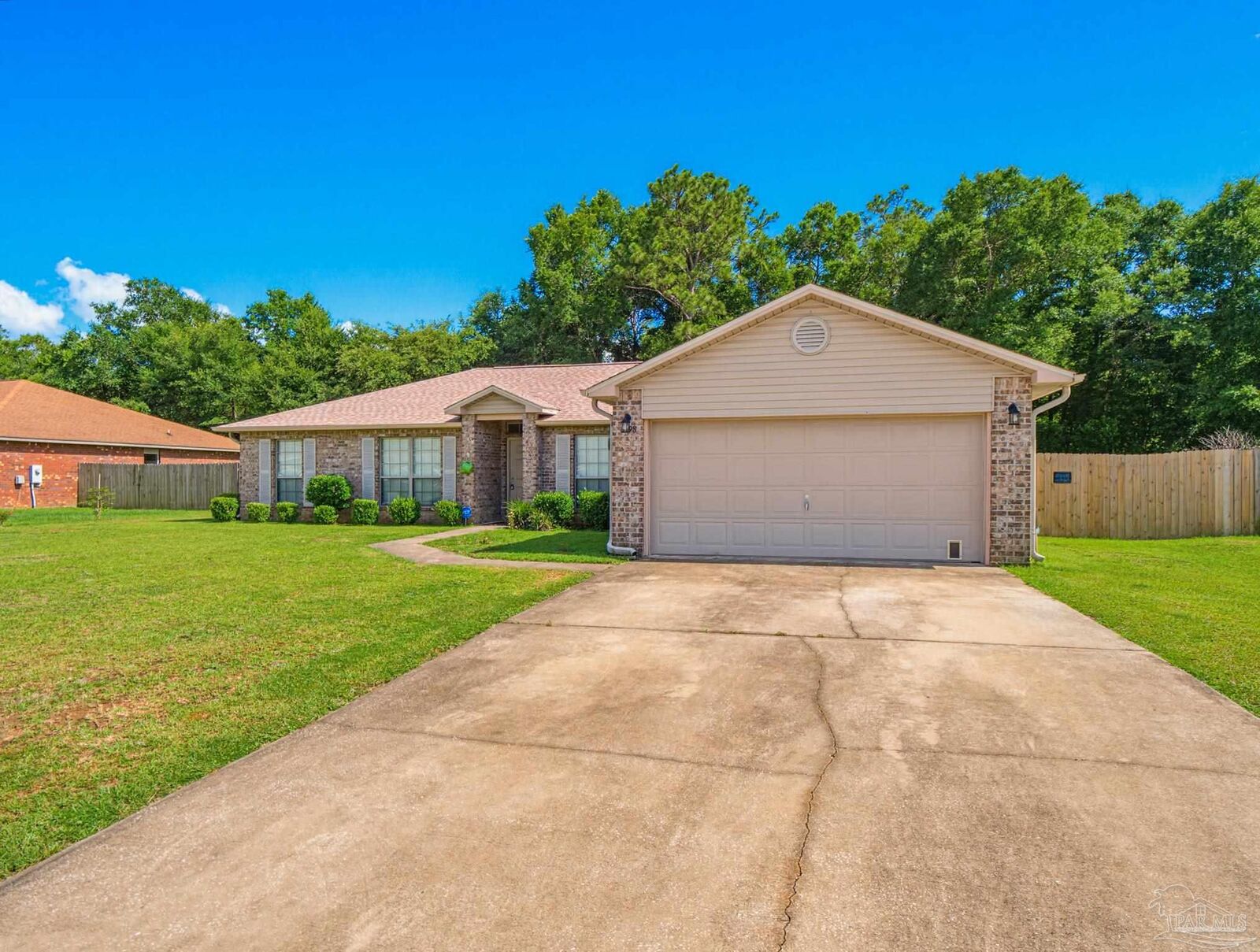 Property Photo:  6998 Harvest Way  FL 32570 