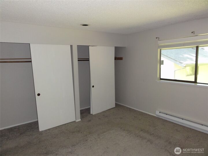 Property Photo:  11520 SE 175th Street  WA 98058 