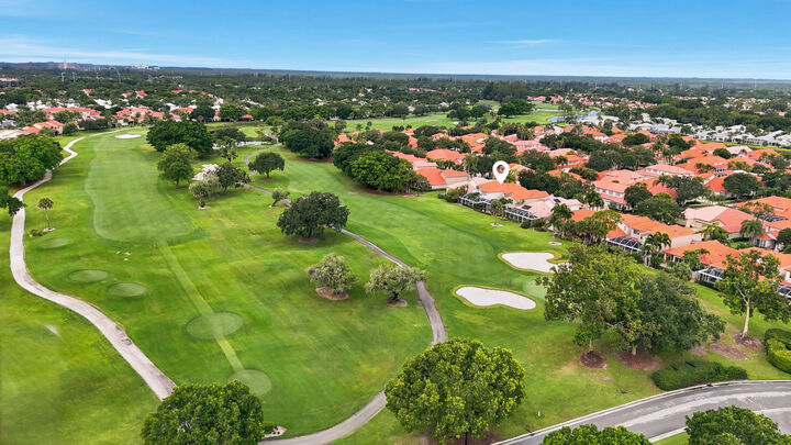 Property Photo: 2 Monterey Pointe Drive FL 33418