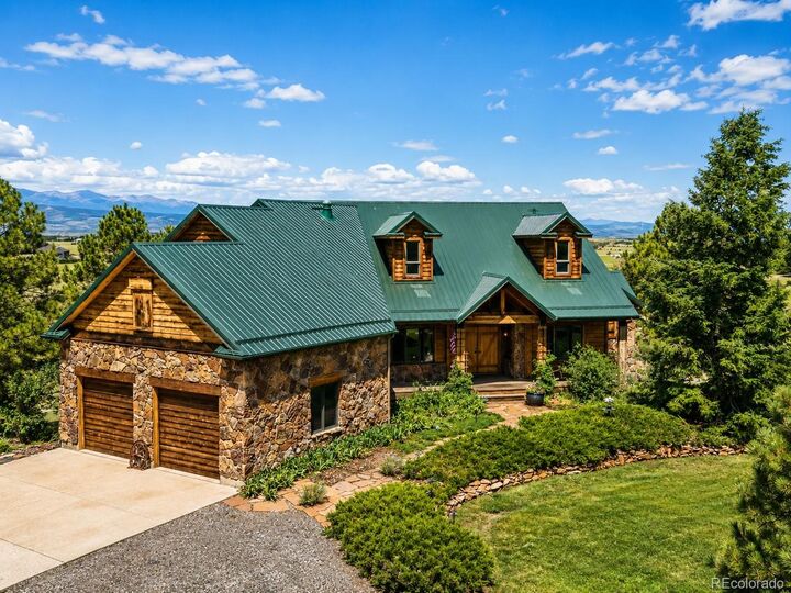 Property Photo:  10 Bozeman Trail  CO 80107 