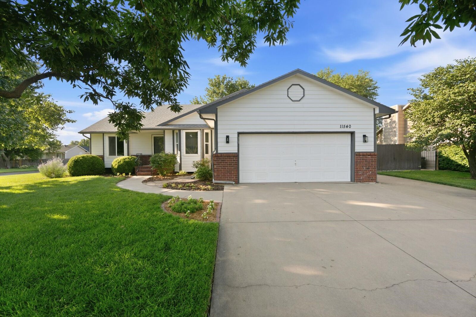 Property Photo: 11540 W 17th St N KS 67212