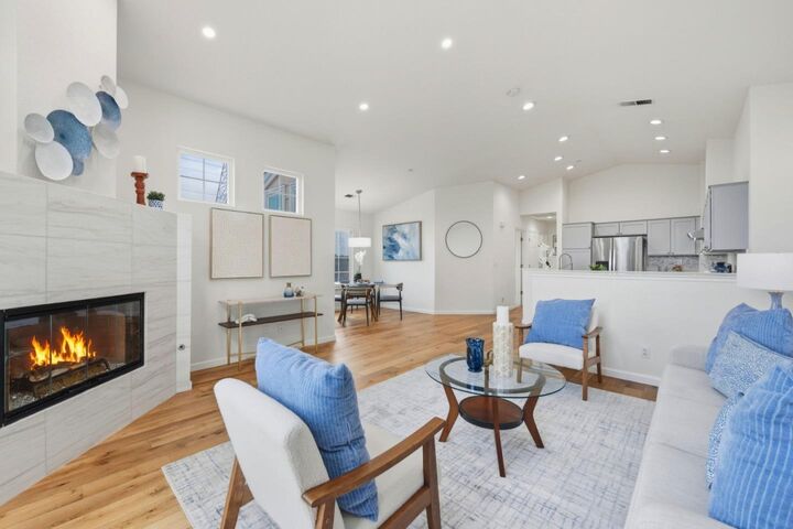 Property Photo:  123 Positano Circle  CA 94065 
