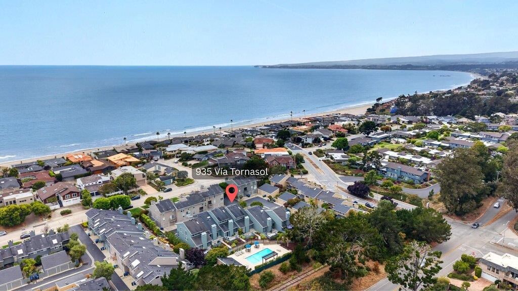 Property Photo: 935 Via Tornasol CA 95003