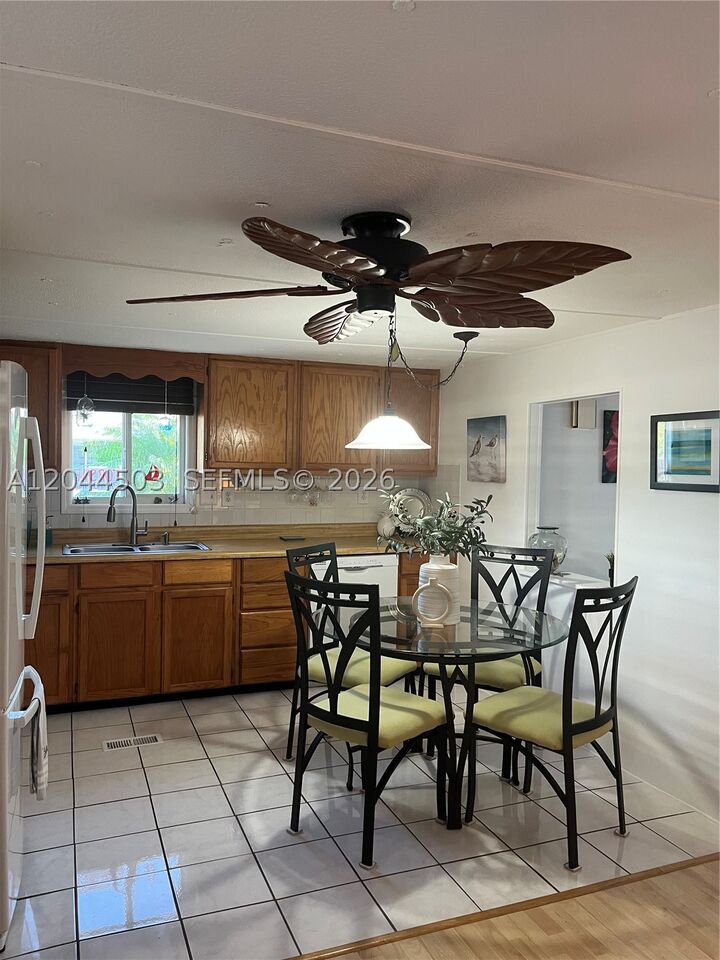 Property Photo: 5125 SW 26th Ct . FL 33023