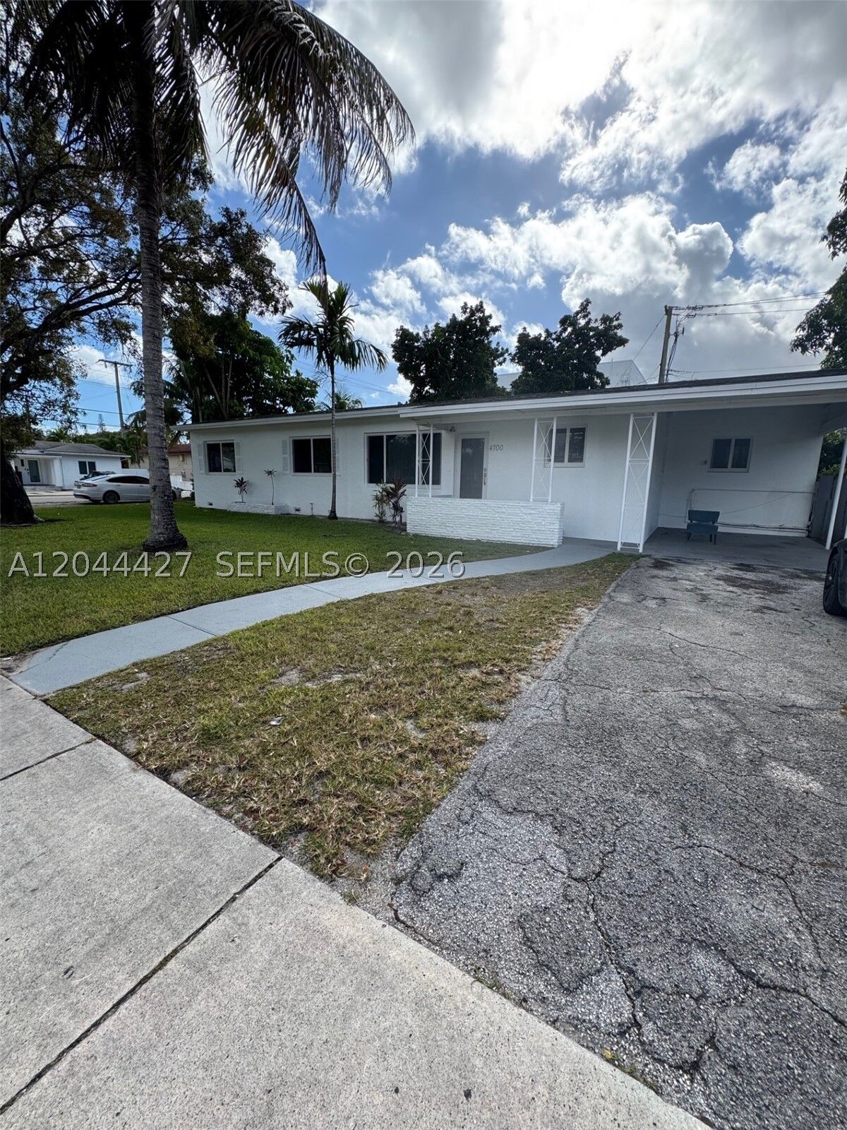Property Photo: 4700 SW 7th St 0 FL 33134
