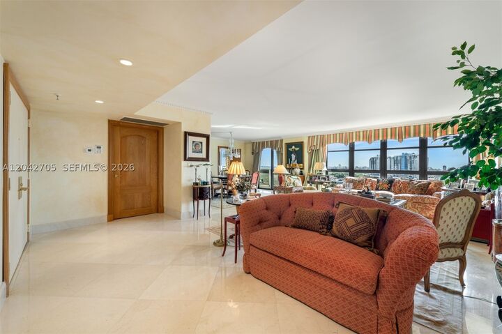 Property Photo: 9 Island Ave 1514 FL 33139