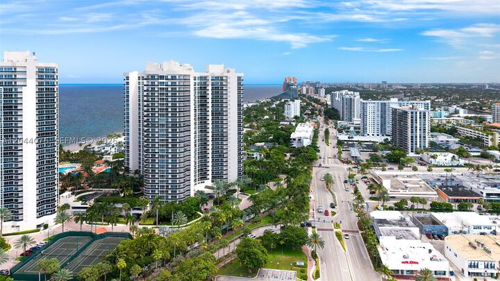 Property Photo: 3100 N Ocean Blvd 1004 FL 33308