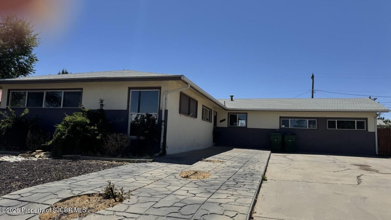 Property Photo:  1313 Camino Monte  NM 87401 