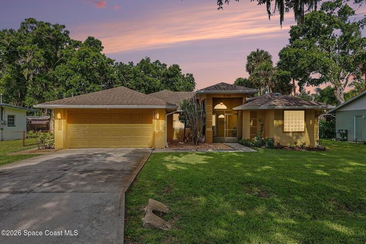 Property Photo:  1095 Georgia Avenue  FL 32955 
