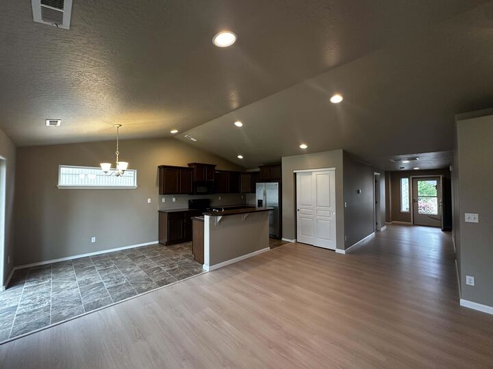 Property Photo:  19013 E Mountain View Ave  WA 99027 
