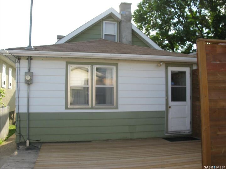 Property Photo: 2037 Reynolds Street SK S4N 3M9