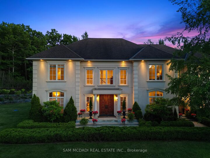 Property Photo: 65 Kingswood Drive ON L7B 1K8
