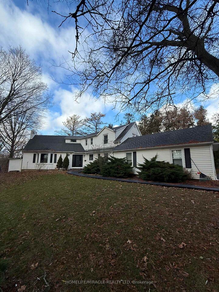 Property Photo: 10 Yorkton Boulevard ON L6C 0J9