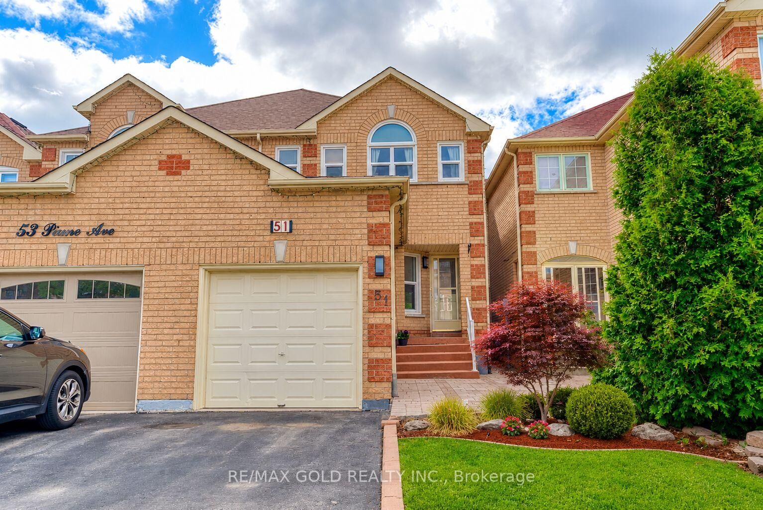 Property Photo: 51 Piane Avenue ON L6Y 4X9