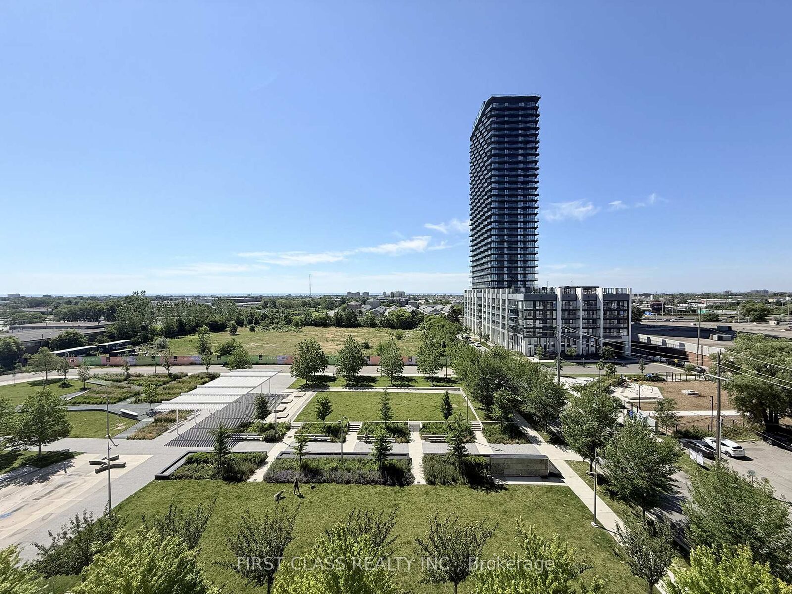Property Photo:  15 Zorra Street 606  ON M8Z 0C1 