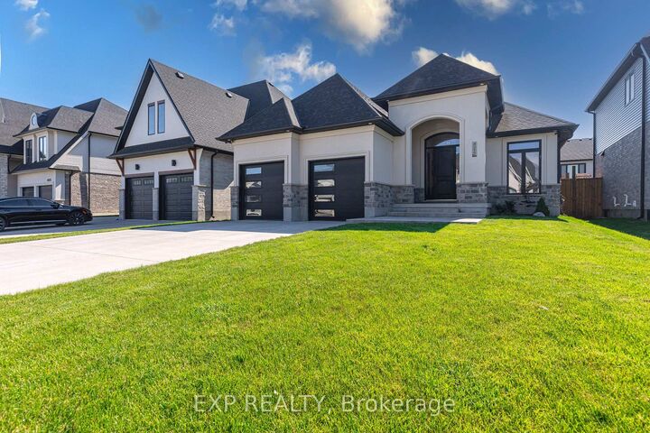 Property Photo: 4099 Sugarmaple Crossing ON N6P 0H6