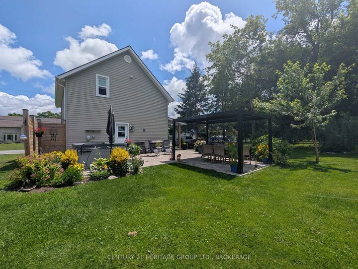 Property Photo:  269 Simmons Road  ON K0H 2H0 