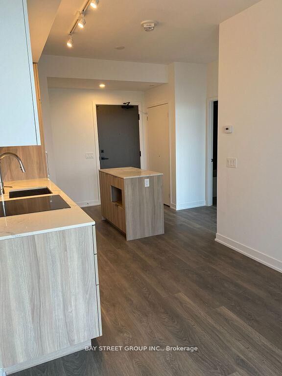 Property Photo: 15 Holmes Avenue 2907 ON M2N 0L4