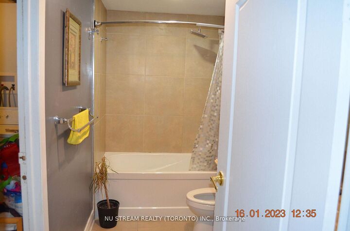 Photo de la propriété:  289 Apache Trail W Basement  ON M2H 2W6 