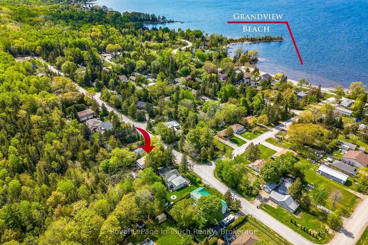 Property Photo: 9 Earldom Boulevard ON L0K 1R0