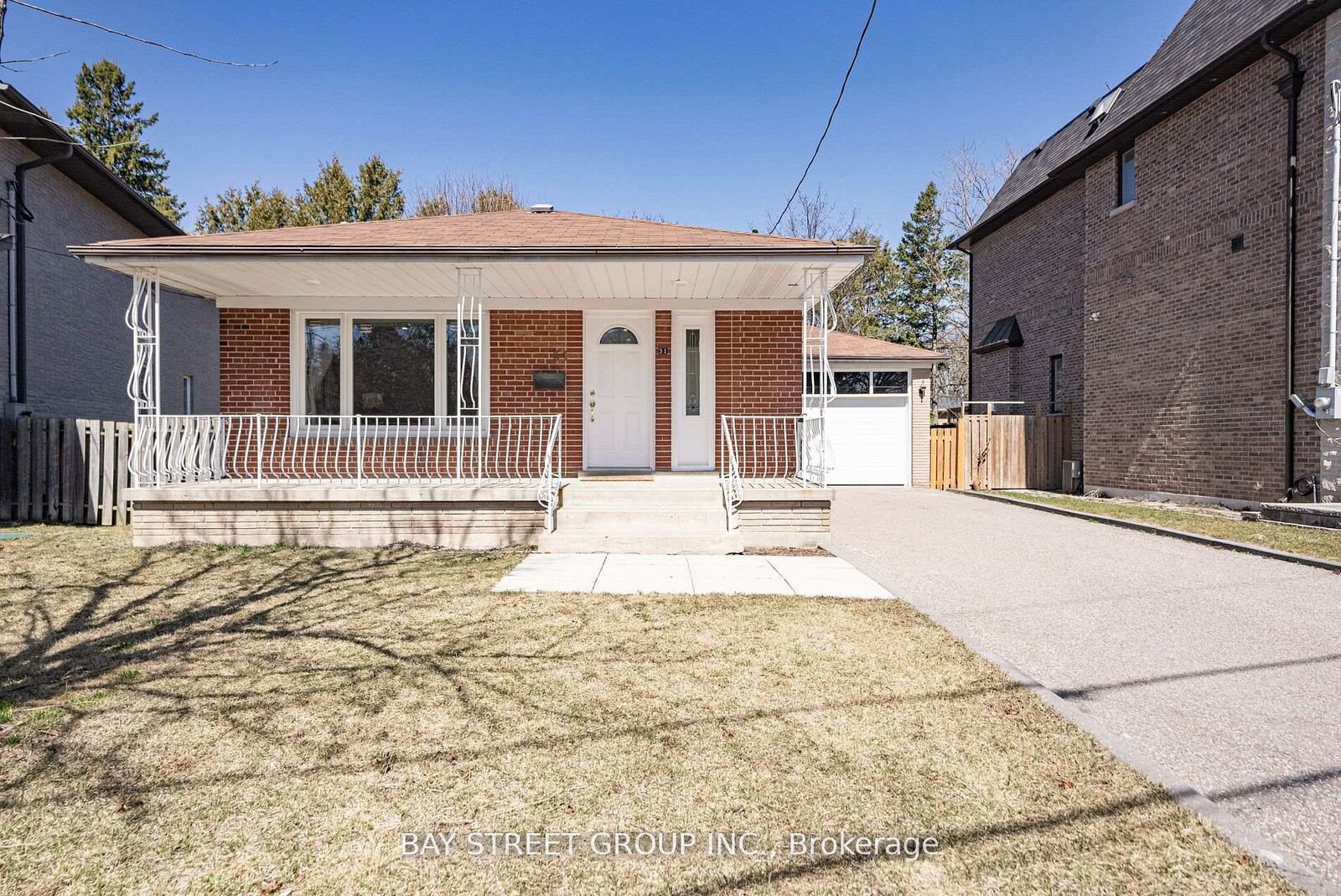 Property Photo:  51 Rockport Crescent  ON L4C 2L7 