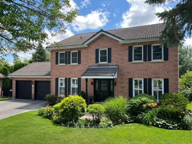 Property Photo: 23 Cranberry Lane ON L4G 5Y2