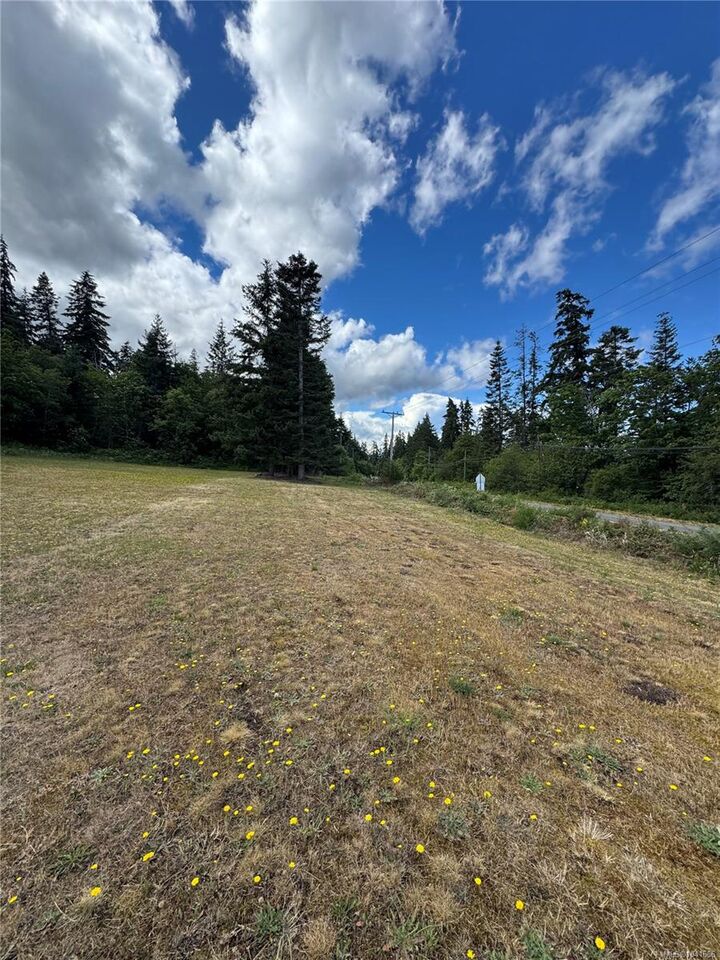 Property Photo: Lot A Ross Ave BC V0R 2V0
