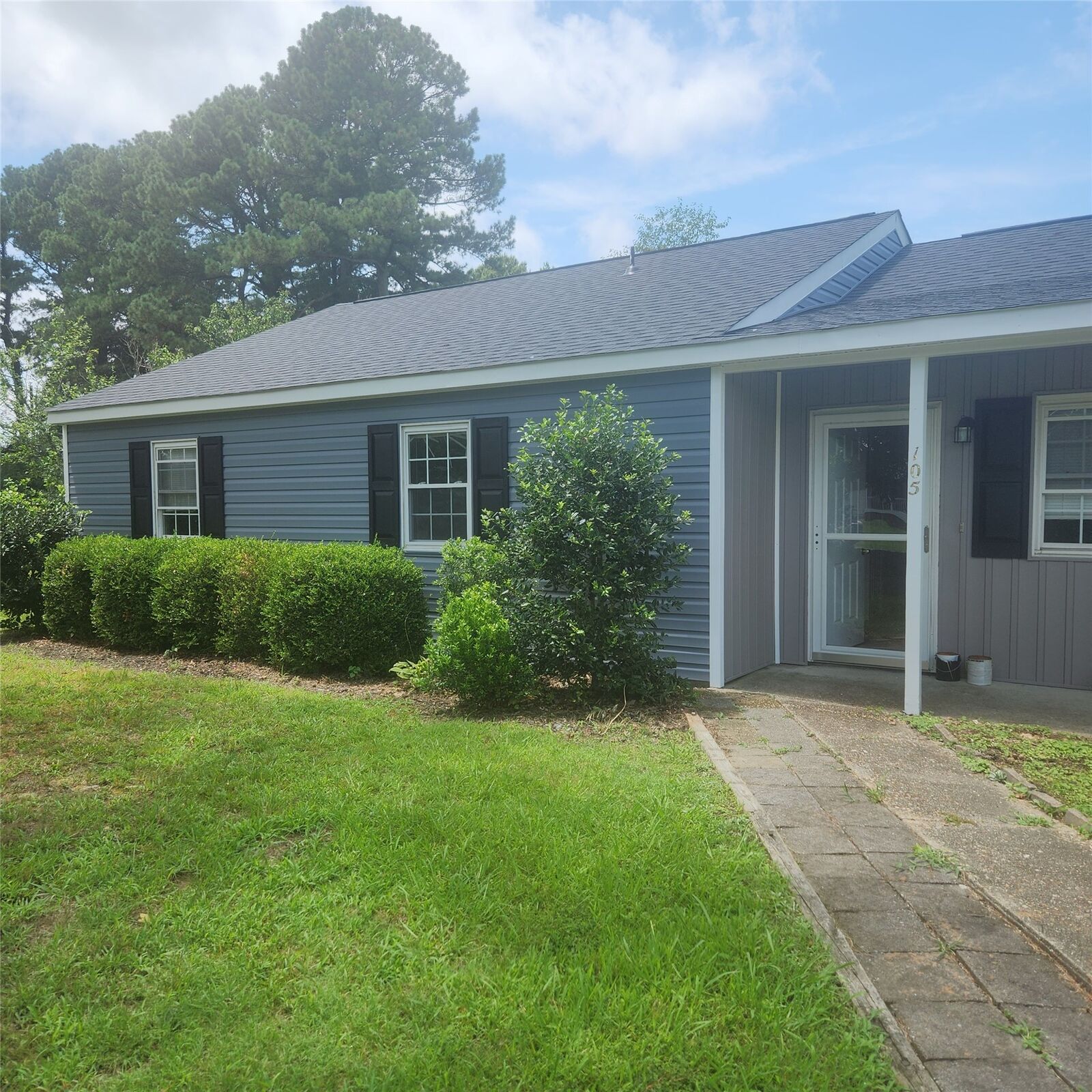 Property Photo: 105 Tarleton Bivouac VA 23185