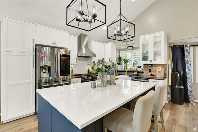 Property Photo:  1073 N 175 E  UT 84041 