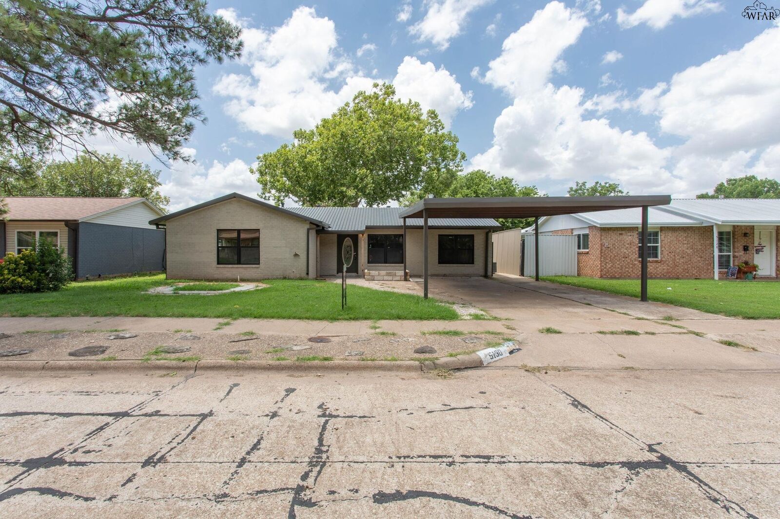 Property Photo:  5130 Inlet Drive  TX 76310 