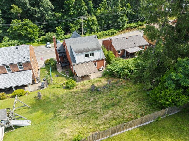 Property Photo:  349 Maytide Street  PA 15227 