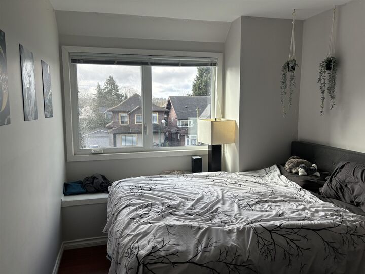 Property Photo:  2365 W 5th Avenue 302  BC V6K 1S6 
