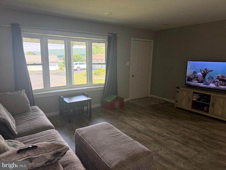 Property Photo:  140 Mountain View Road  PA 17023 