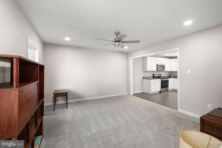 Property Photo: 20 Colgate Drive DE 19971