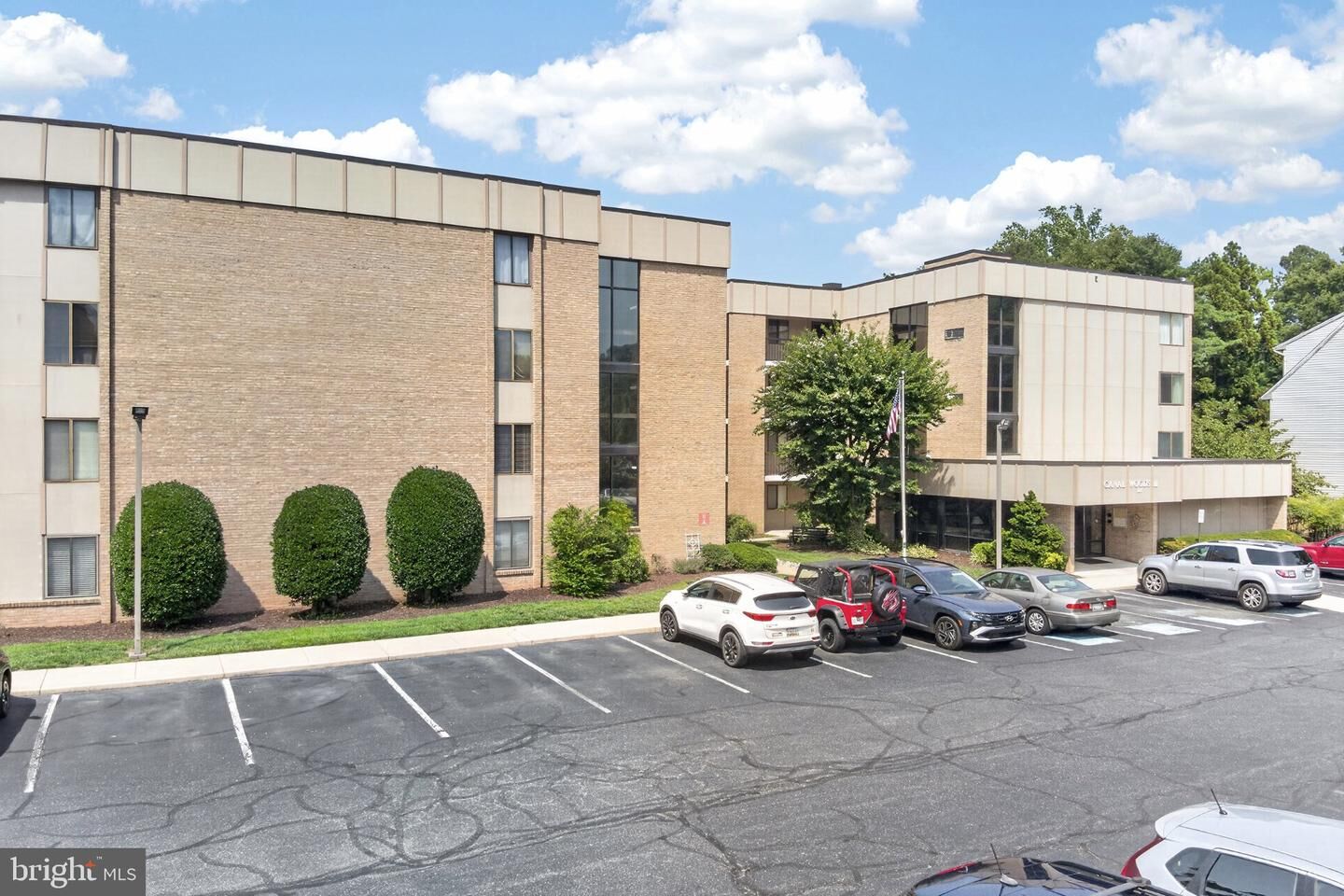 Property Photo: 227 Canal Park Drive 402 MD 21804