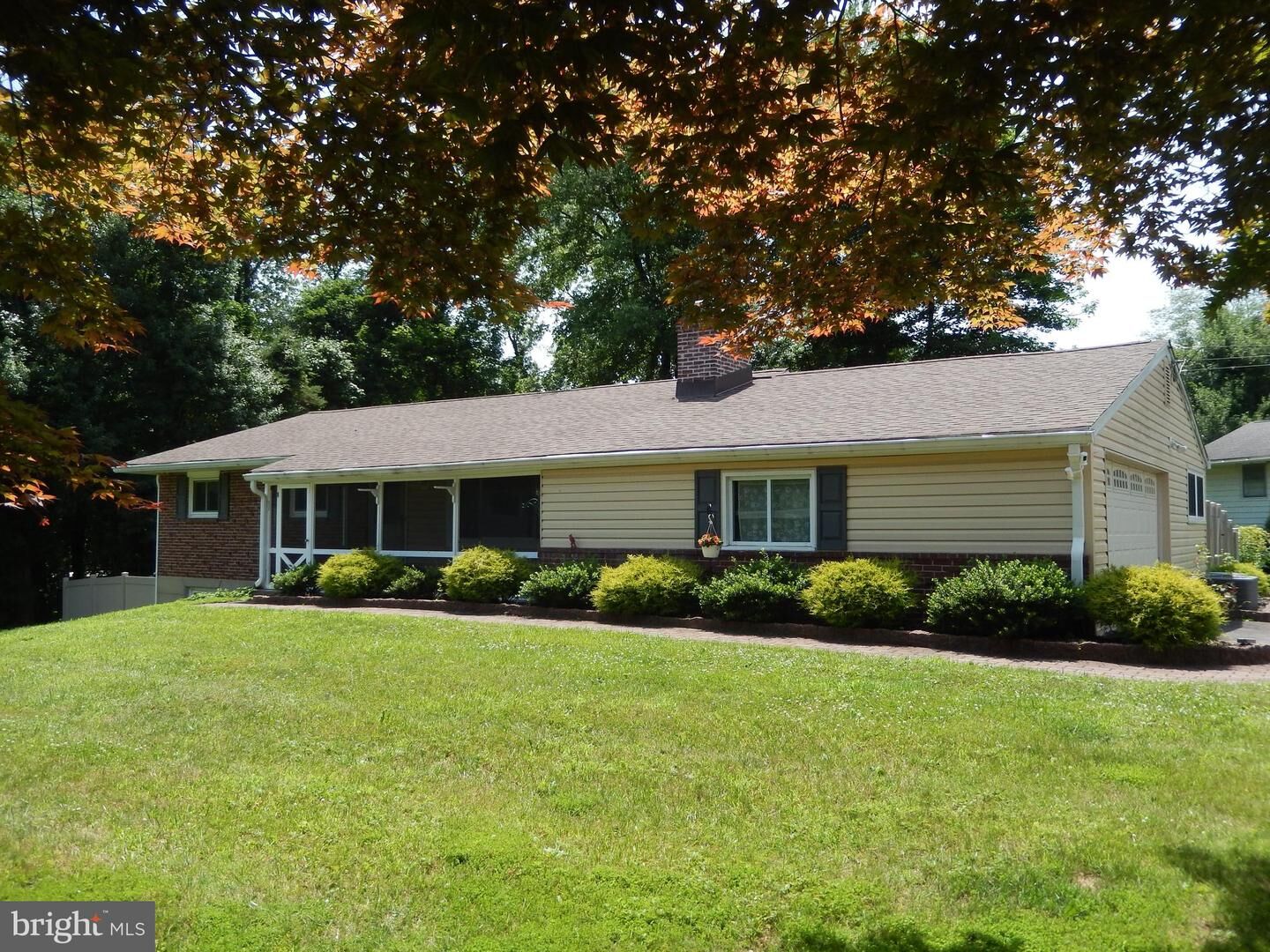 Property Photo:  3 General Washington Drive  PA 19063 