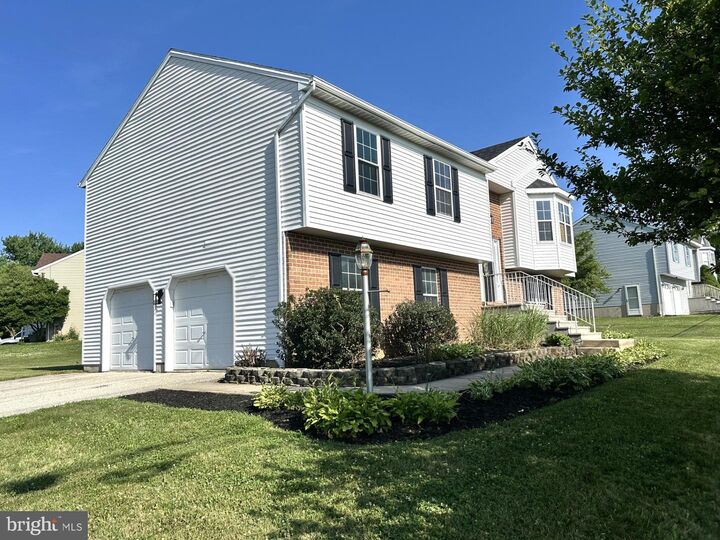 Property Photo:  950 Trinity Road  PA 17322 