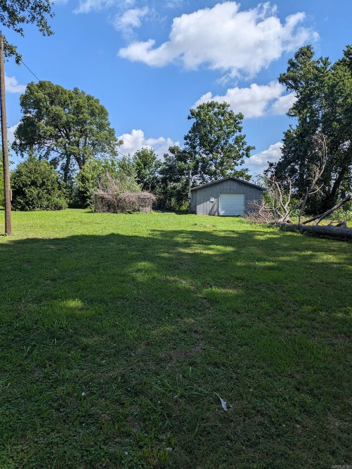Property Photo: 105 Cr 660 AR 72437