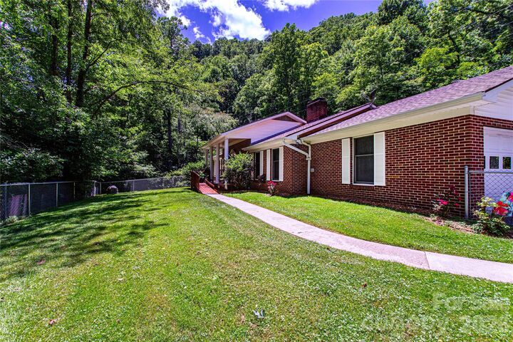Property Photo: 7835 US 23 Highway NC 28754