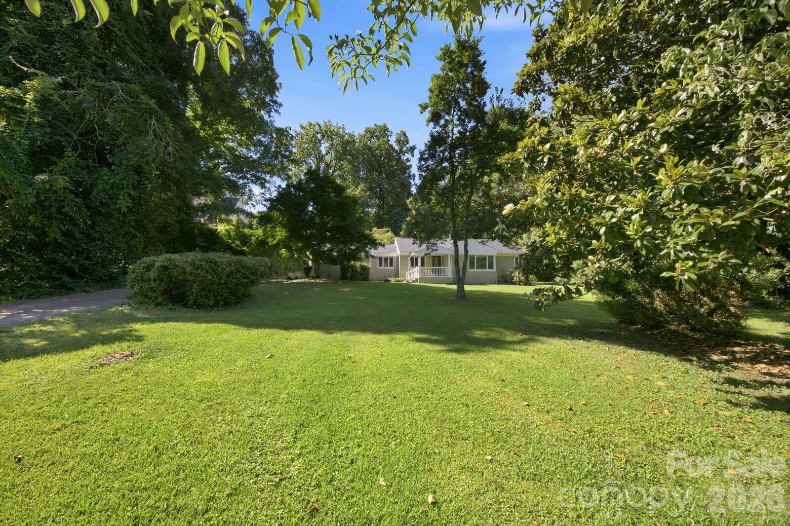 Property Photo:  827 Jefferson Drive  NC 28270 