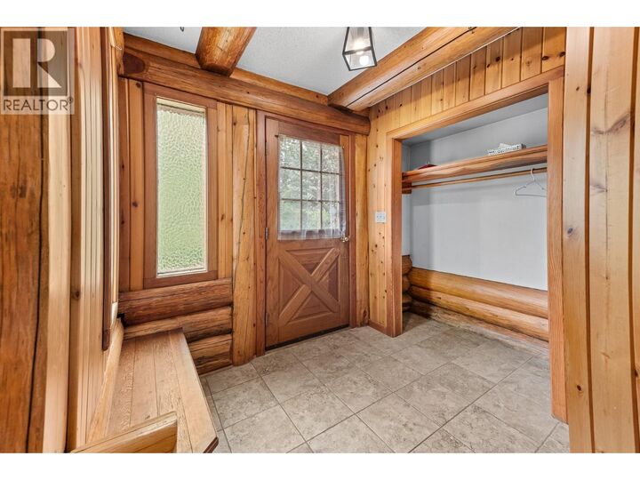 Property Photo: 1084 Simmons Road BC V0B 1G7