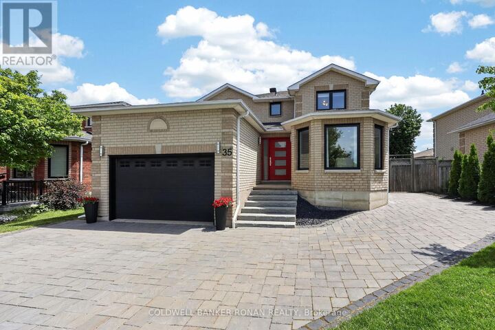 Property Photo:  35 Farmstead Crescent  ON L4N 8S2 