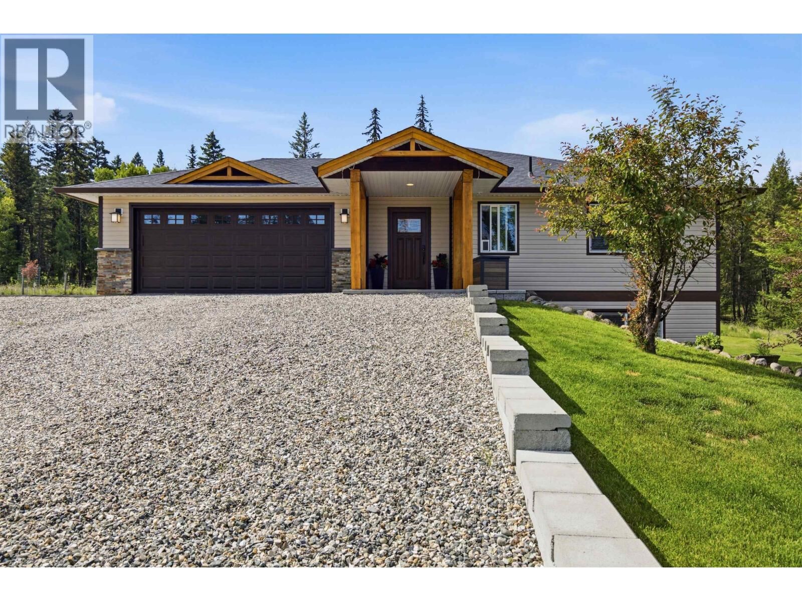 Property Photo: 3136 Pigeon Road BC V0K 2G0