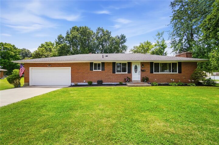 Property Photo:  205 Parker Drive  OH 45066 