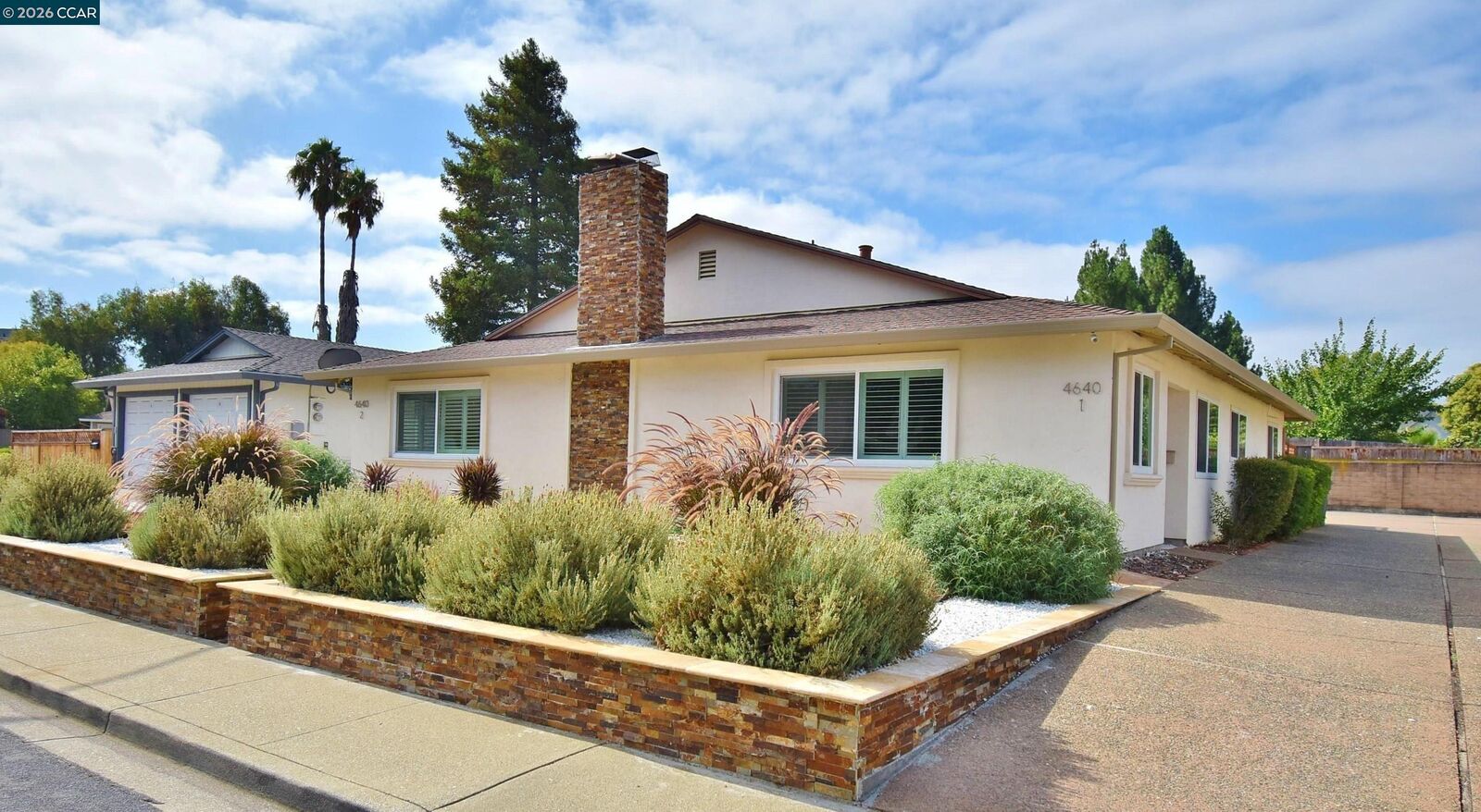 Property Photo:  4640 Rishell Ct 1  CA 94521 