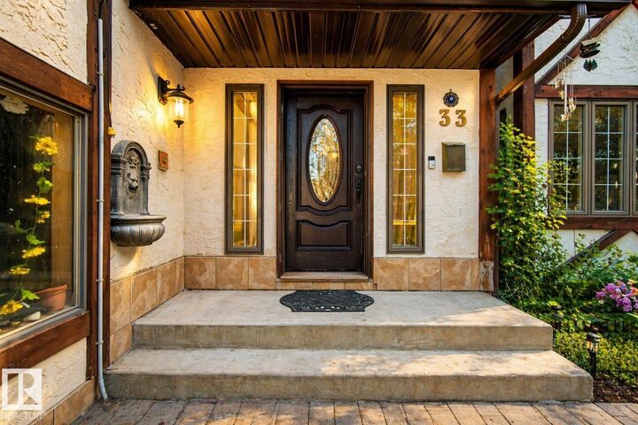 Property Photo: 33 Glen Meadow Crescent AB T8N 3A2