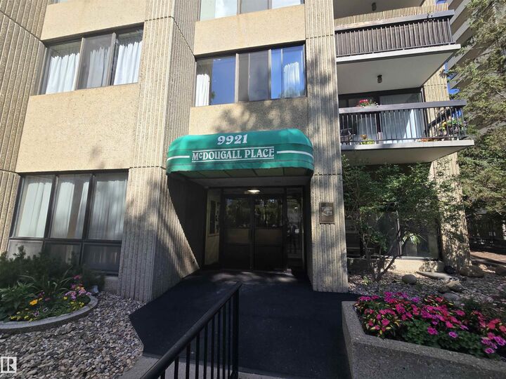 Property Photo: 9921 104 Street NW 1204 AB T5K 2K3